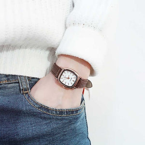 Simple leather Female Watch